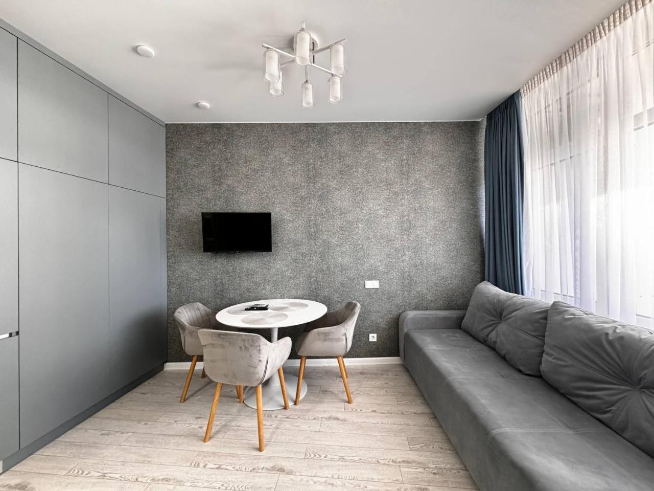 48 Pearl Cozy Apartment Odessa Eksteriør billede